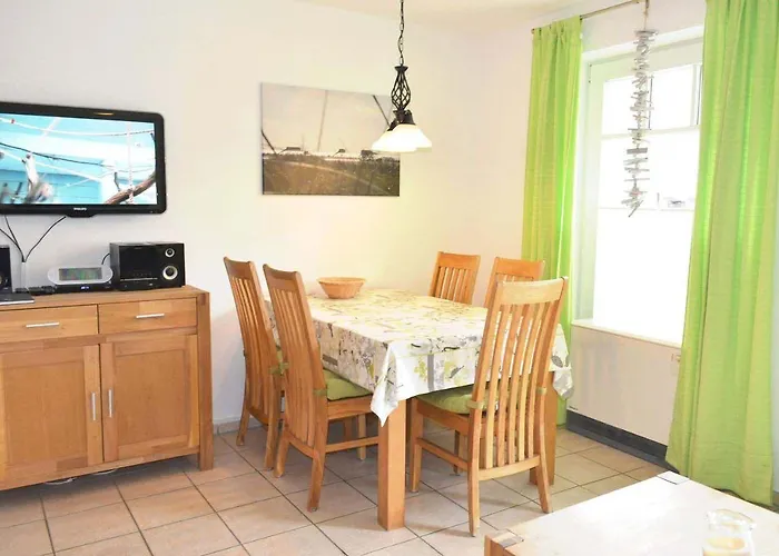 Zum Leuchtturm 10 Nr 05 *